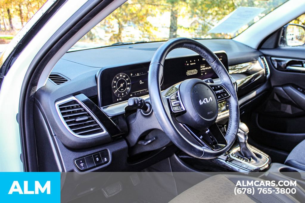 Used 2024 Kia Seltos S image 33