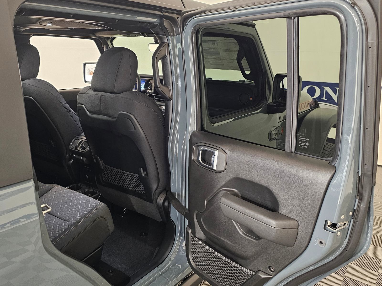New 2026 Jeep Gladiator Mojave w/ Technology Group image 36