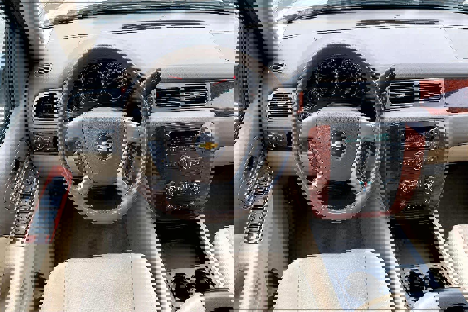 Used 2013 Chevrolet Tahoe LS w/ Texas Edition image 5