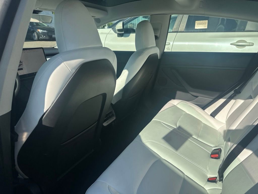 Used 2023 Tesla Model 3 Standard Range RWD image 7