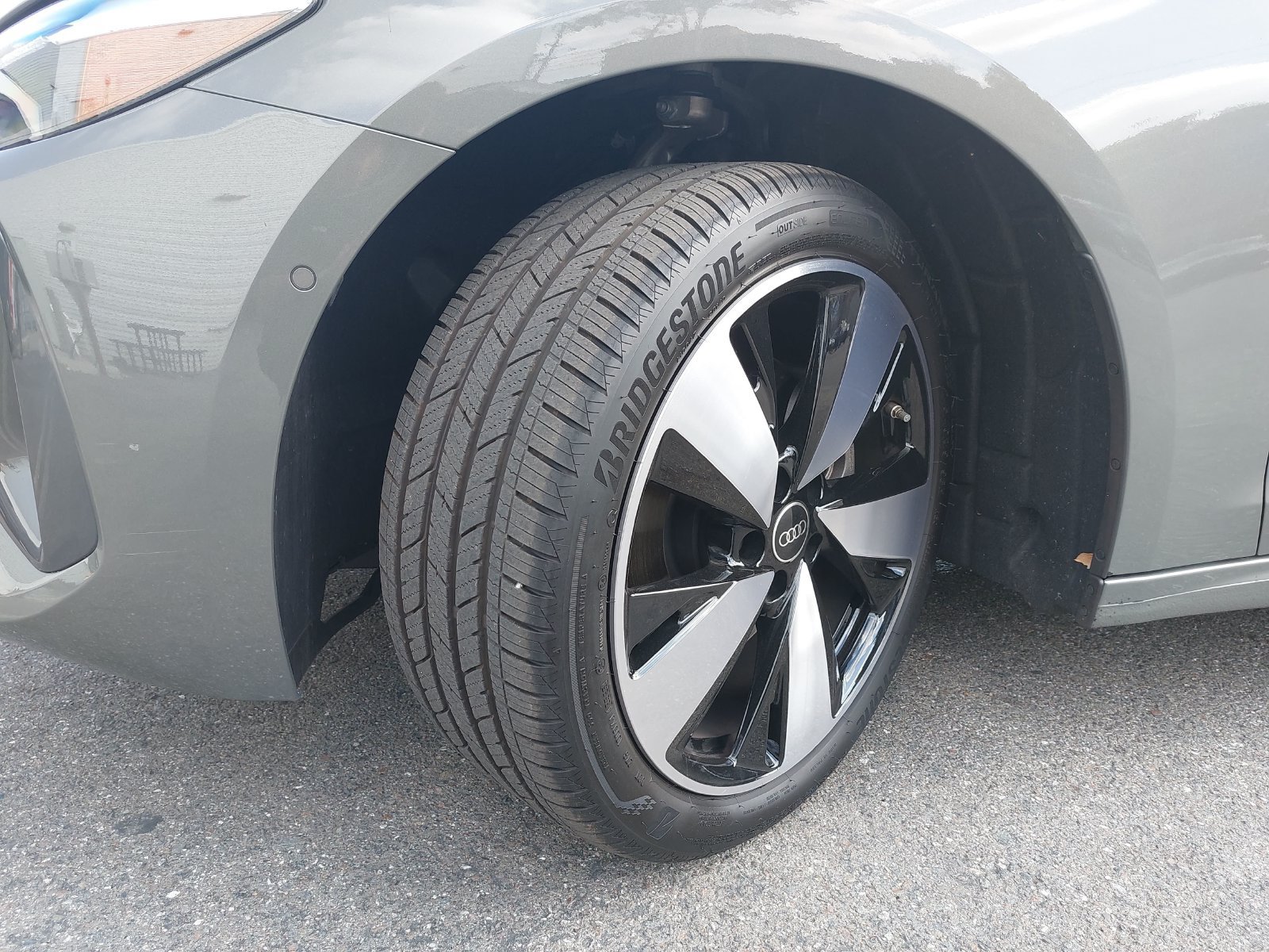 Certified 2025 Audi A5 Prestige w/ 19" Wheel Package AWD/4WD image 36