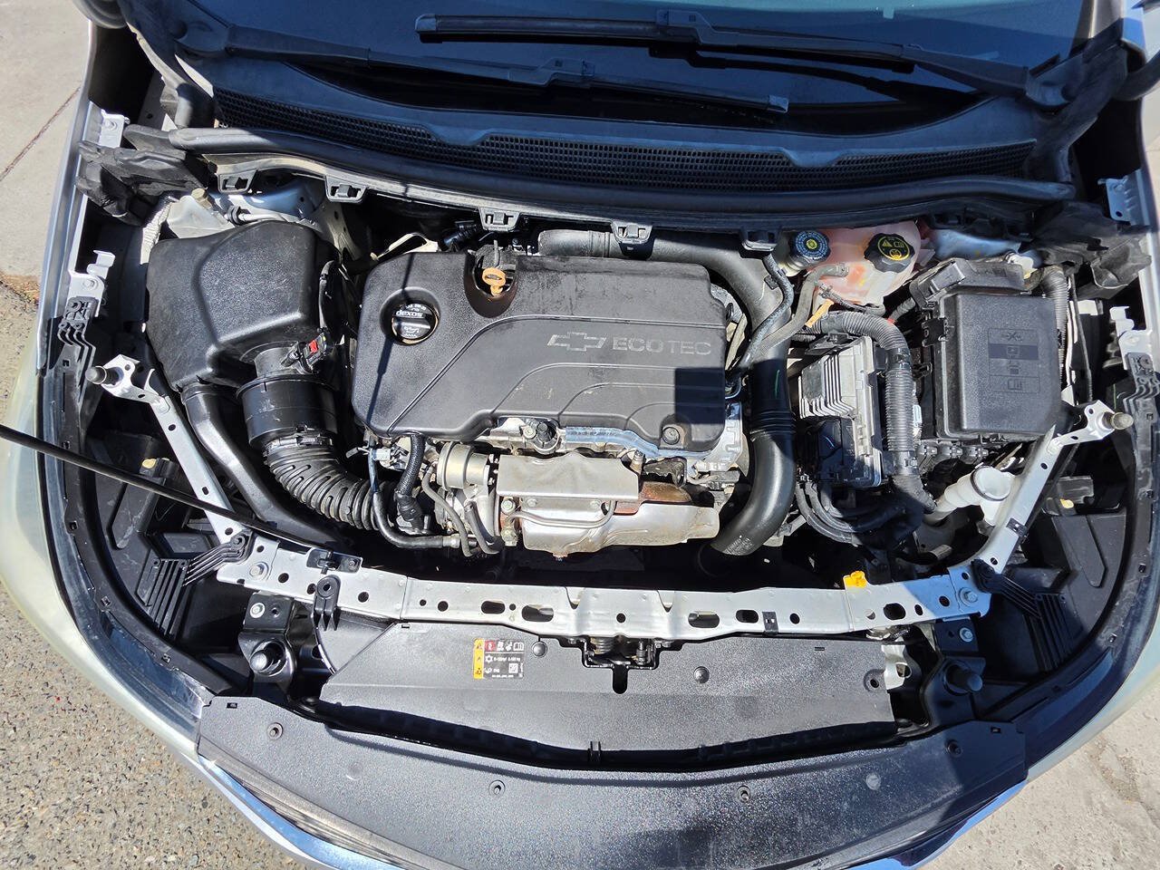 Used 2018 Chevrolet Cruze LS FWD image 38