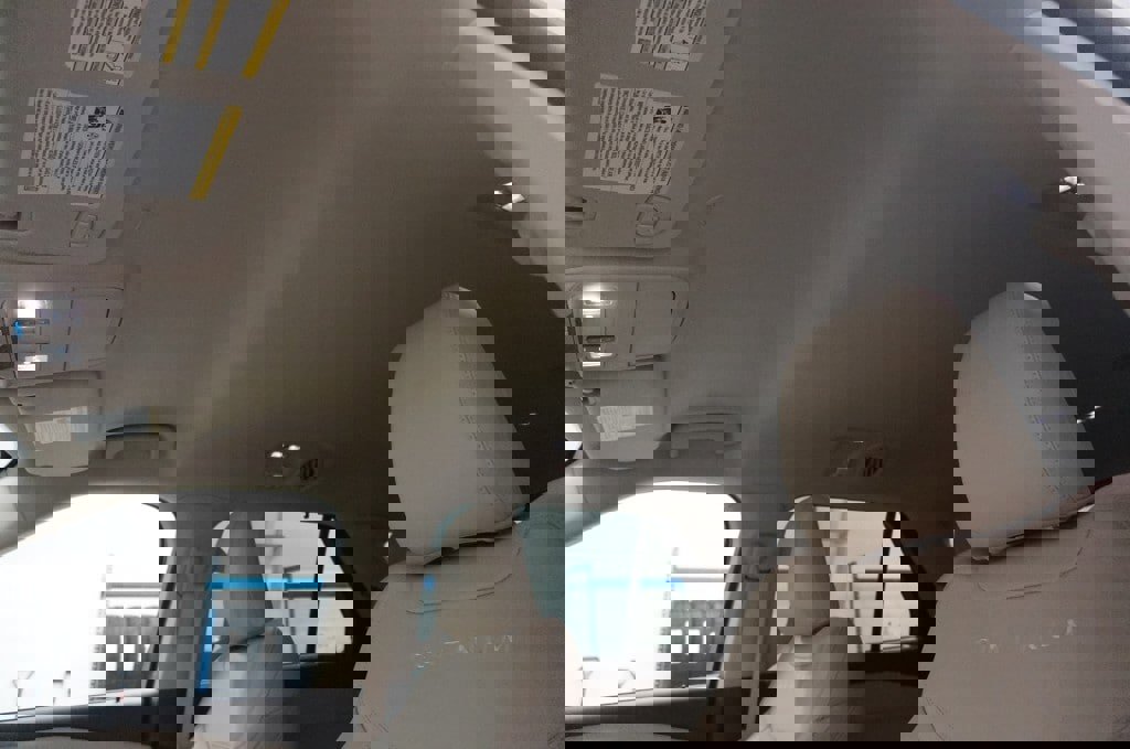 Used 2023 Ford Explorer Platinum w/ Technology Package image 23