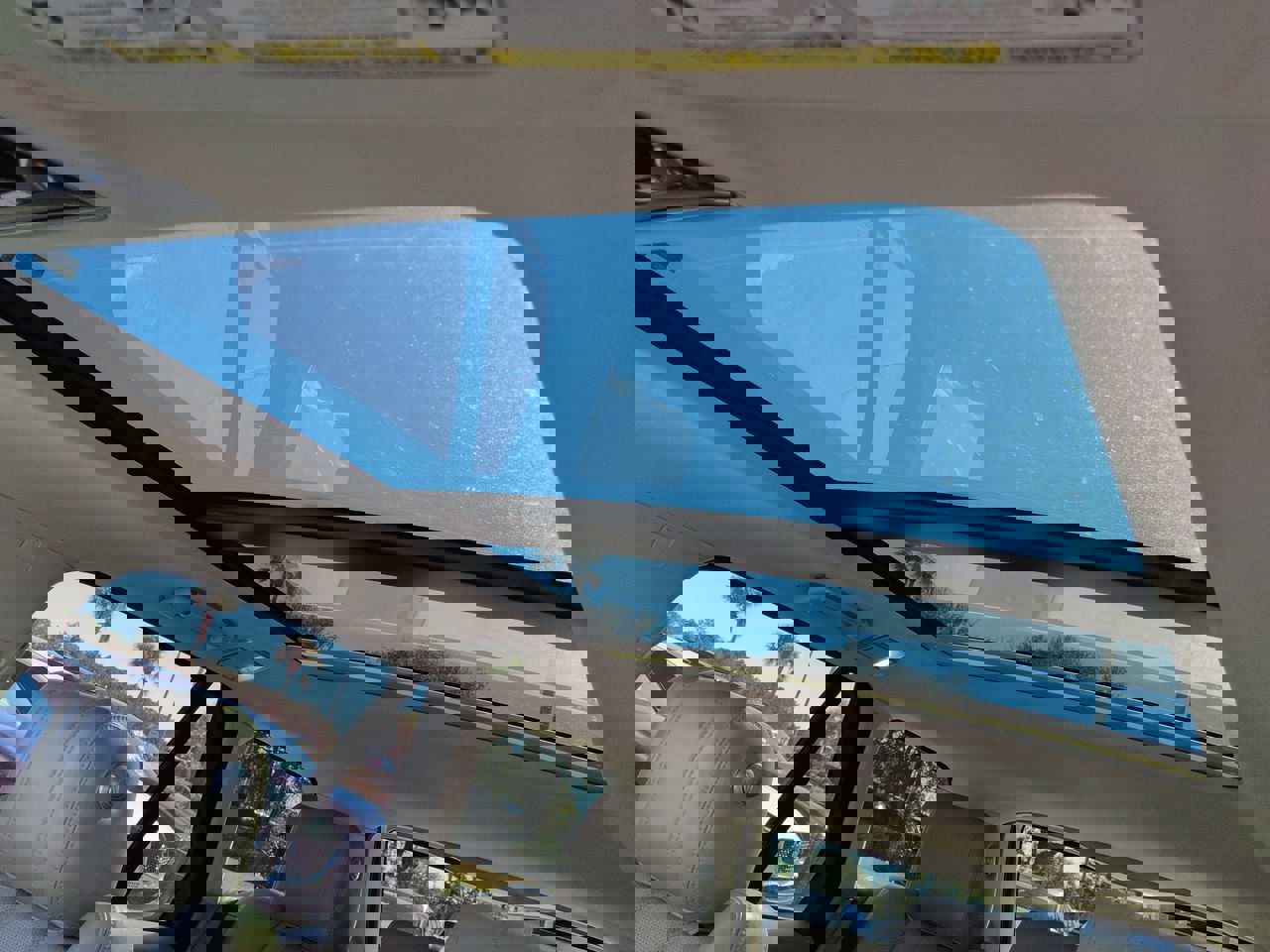 Used 2017 Land Rover Range Rover HSE image 19