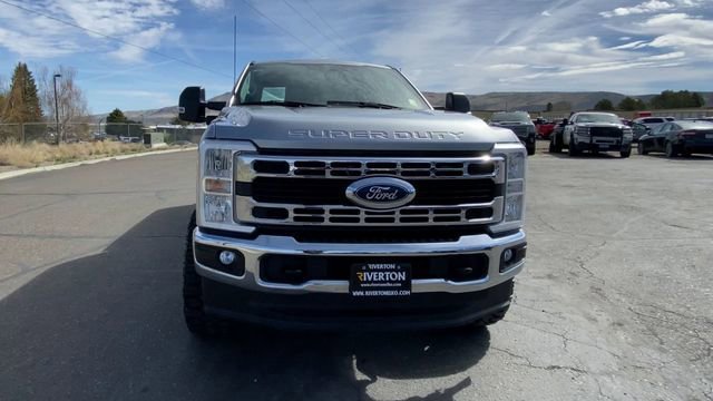 Used 2024 Ford F350 XLT image 3