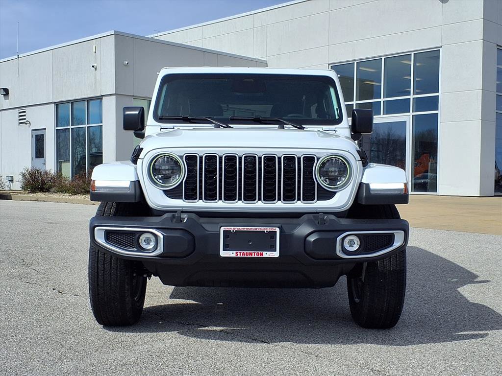 New 2026 Jeep Wrangler Unlimited Sahara AWD/4WD image 28
