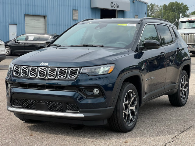 New 2026 Jeep Compass Limited AWD/4WD image 36