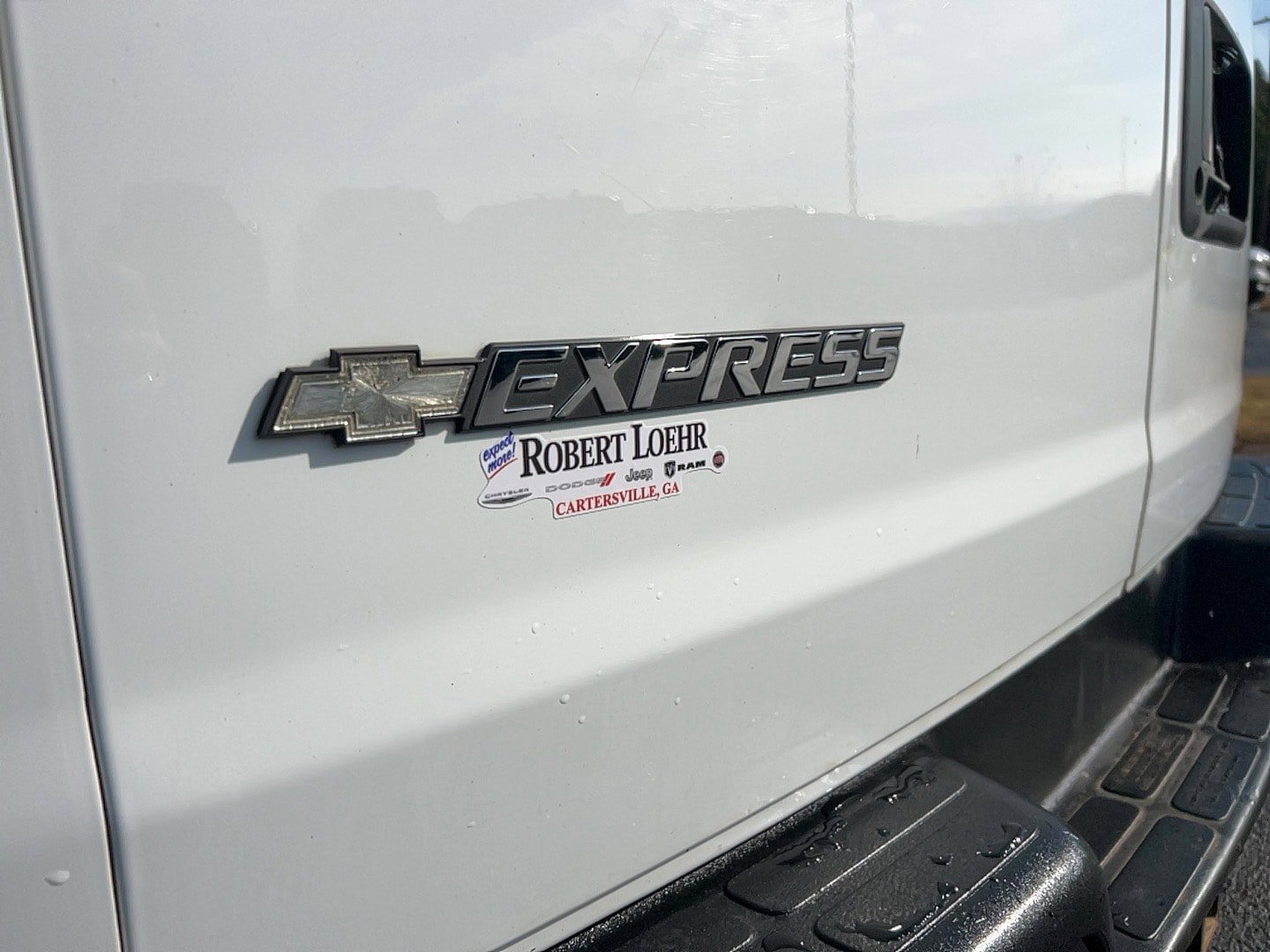 Used 2021 Chevrolet Express 2500 w/ Driver Convenience Package image 10