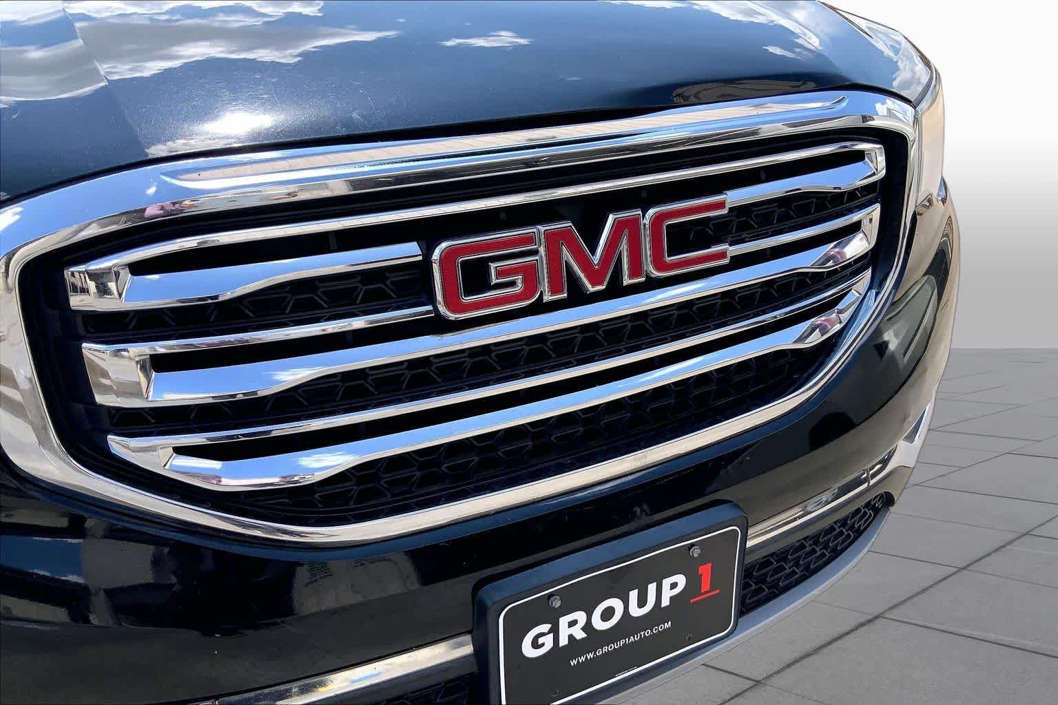Used 2019 GMC Acadia SLE w/ Driver Alert Package I AWD/4WD image 30