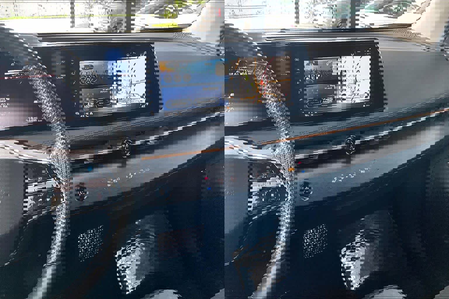 Used 2024 Nissan Ariya AWD image 6