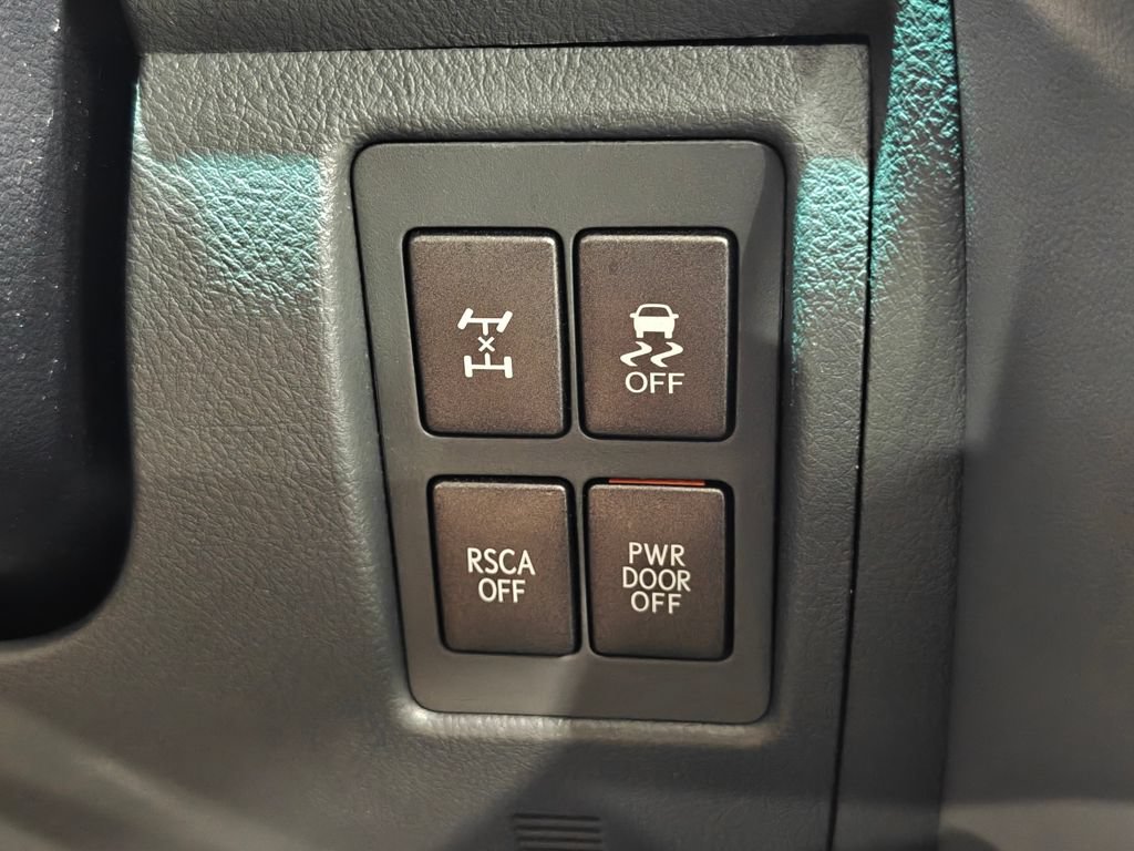 Used 2008 Lexus LX 570 4WD image 47
