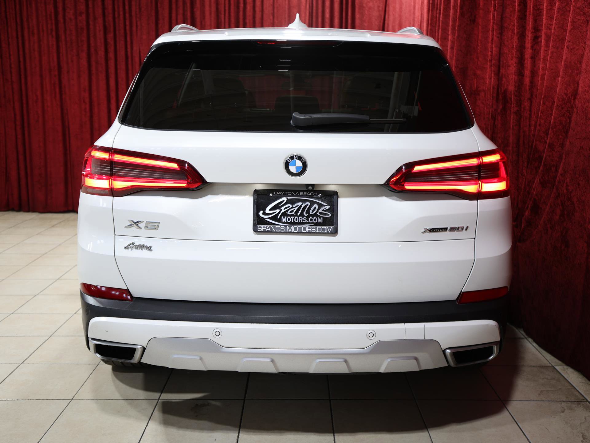 Used 2019 BMW X5 xDrive50i w/ Luxury Seating Package AWD/4WD image 10