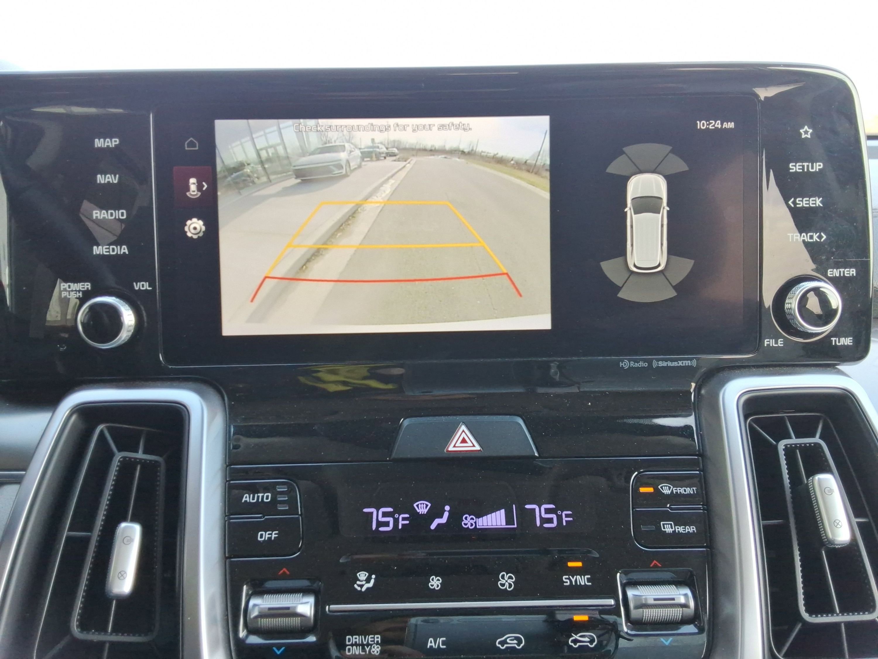 Used 2023 Kia Sorento EX image 16