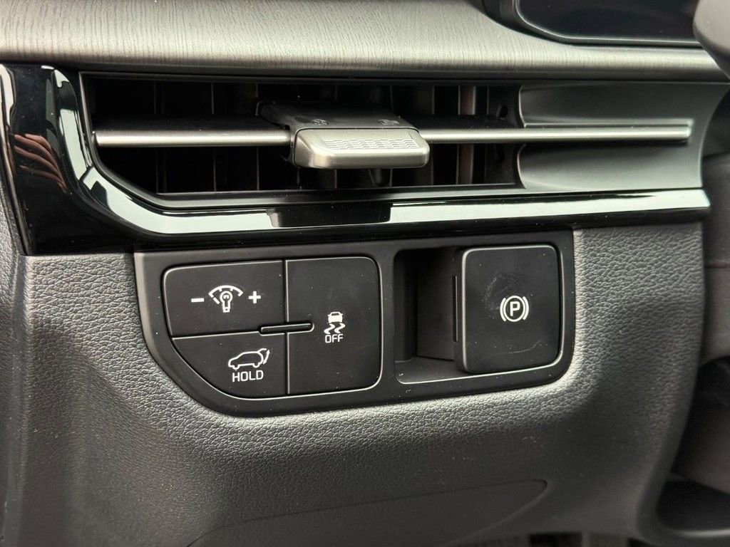 New 2026 Kia Sportage X-Line image 18