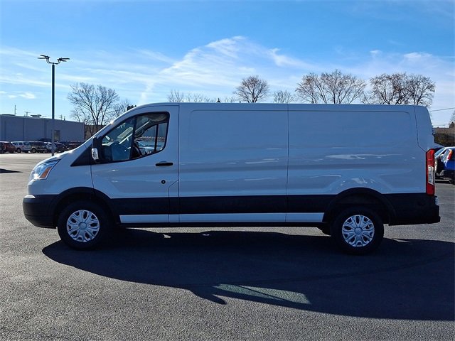 Used 2019 Ford Transit 250 148 Low Roof w/ Exterior Upgrade Package image 9