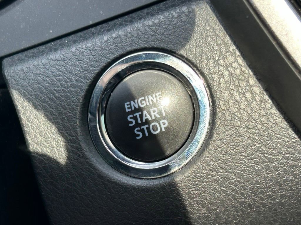 Used 2023 Toyota Camry SE w/ Convenience Package FWD image 28
