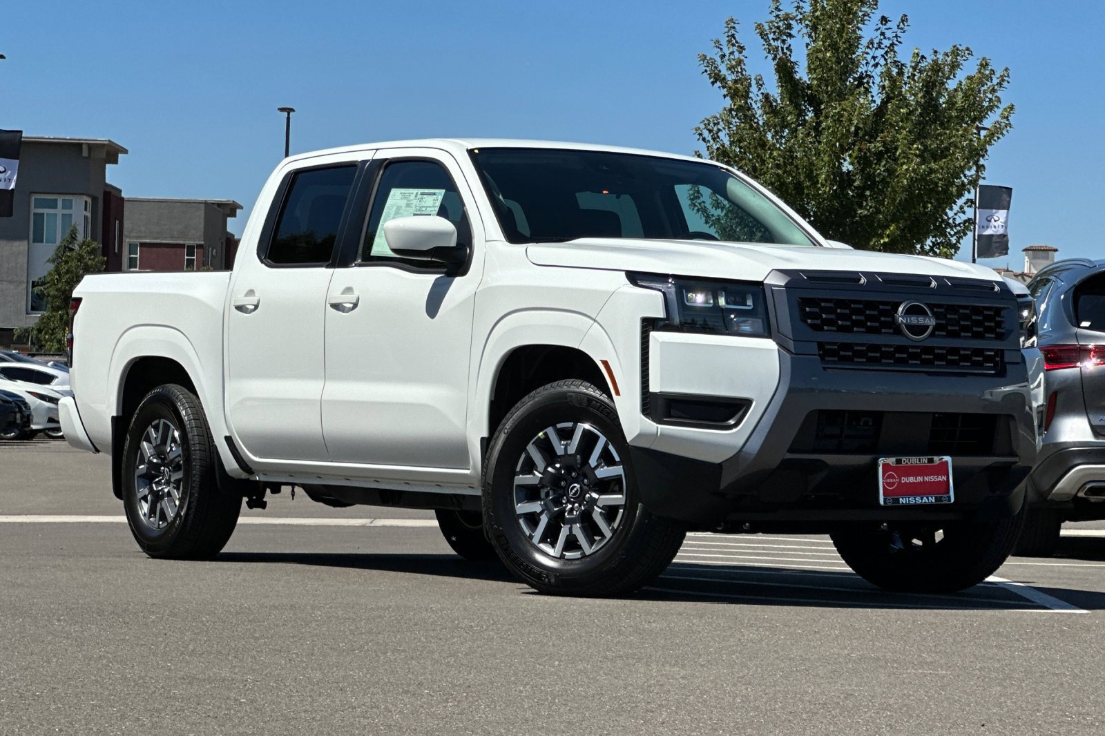 New 2026 Nissan Frontier SV w/ Tow Package