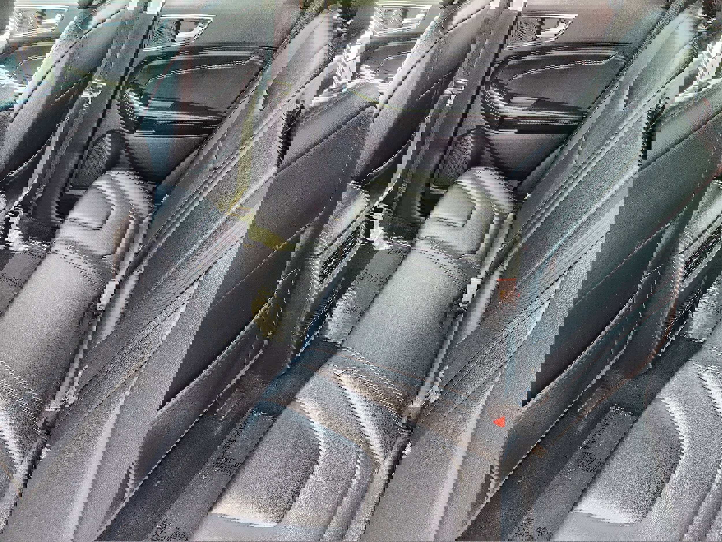 Used 2022 Ford Edge Titanium image 10