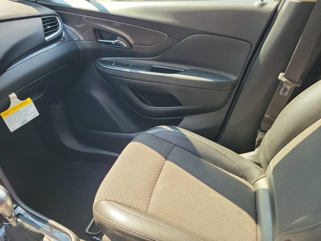 Used 2018 Buick Encore Preferred FWD image 32