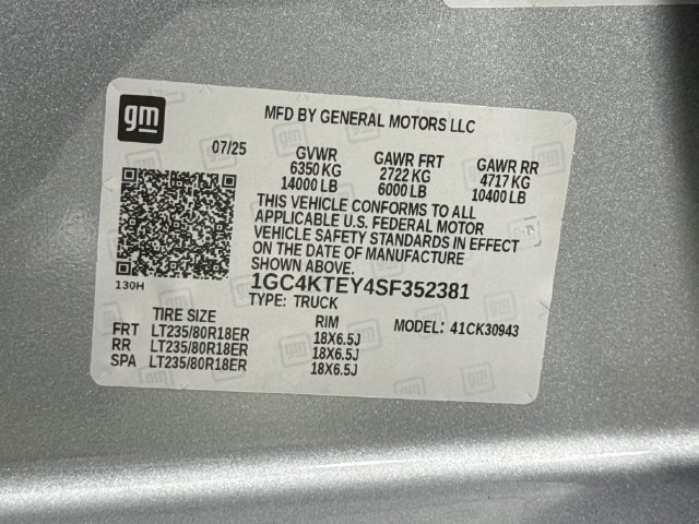 Used 2025 Chevrolet Silverado 3500 LT w/ Safety Package AWD/4WD image 32
