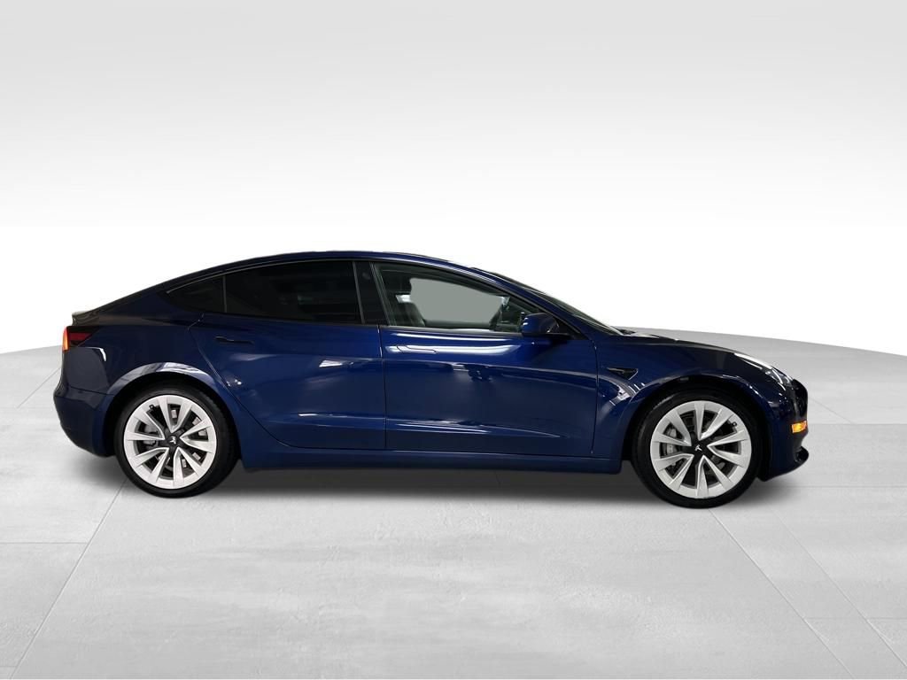 Used 2022 Tesla Model 3 image 6
