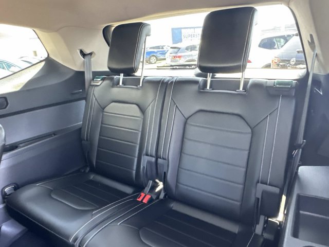 Certified 2024 Volkswagen Atlas SEL AWD/4WD image 28
