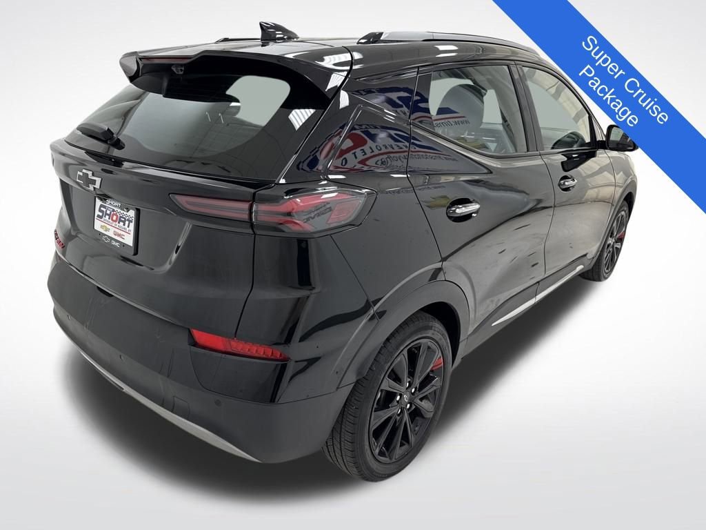 Used 2023 Chevrolet Bolt EUV Premier w/ Sun & Sound Package image 4