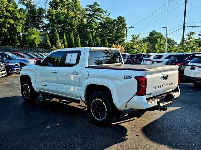 Used 2024 Toyota Tacoma TRD Sport AWD/4WD image 12