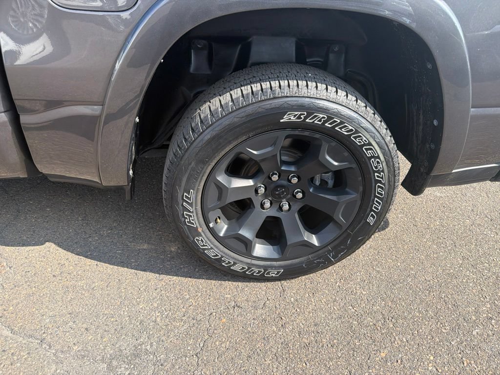 Used 2025 RAM 1500 Big Horn AWD/4WD image 30