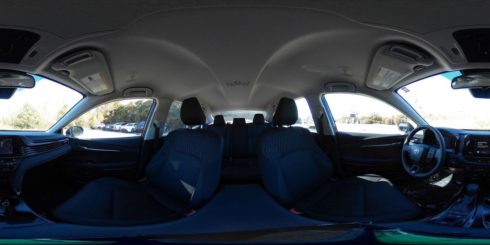 Used 2025 Toyota Camry LE image 37