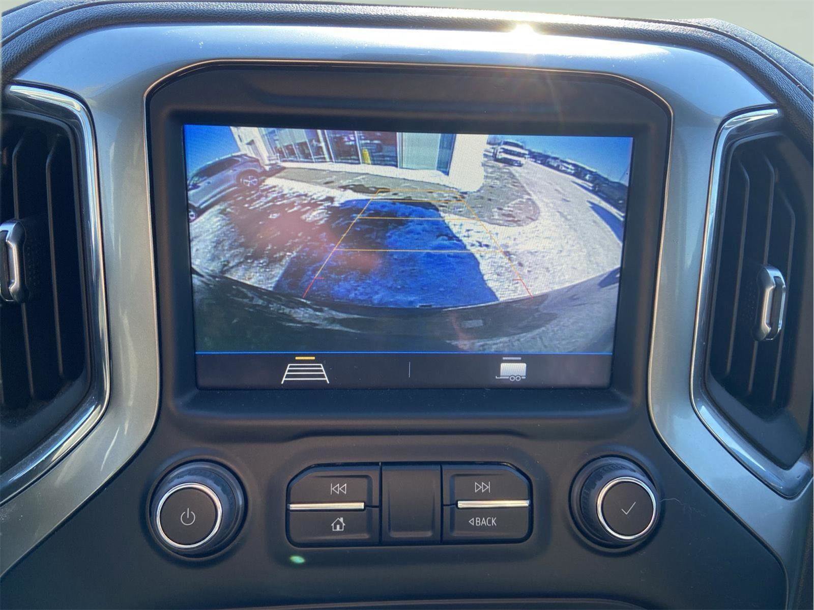 Used 2021 Chevrolet Silverado 1500 LT Trail Boss w/ Bed Protection Package image 31