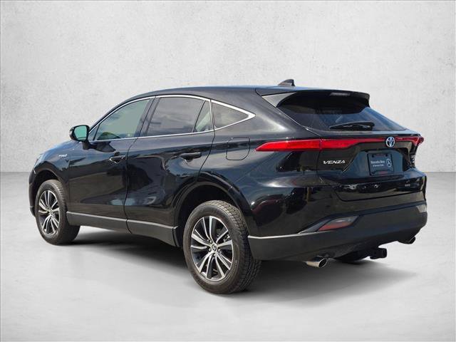 Used 2021 Toyota Venza LE w/ Carpet Mat Package (TMS) AWD/4WD image 7