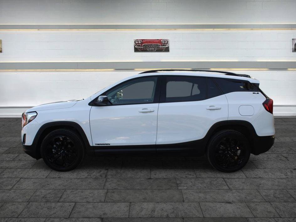 Used 2020 GMC Terrain SLE w/ Elevation Edition FWD image 5