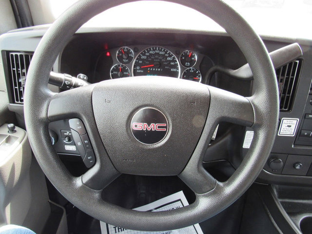 Used 2022 GMC Savana 3500 Extended w/ Power Convenience Package RWD image 29