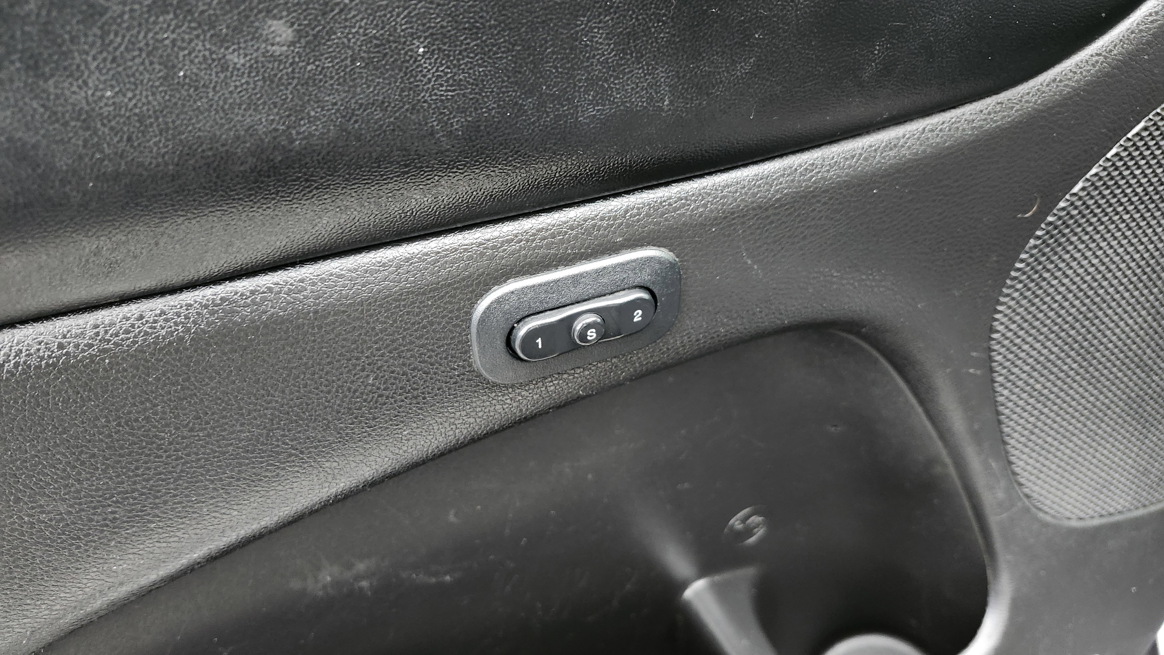 Used 2019 Jeep Grand Cherokee Limited image 29