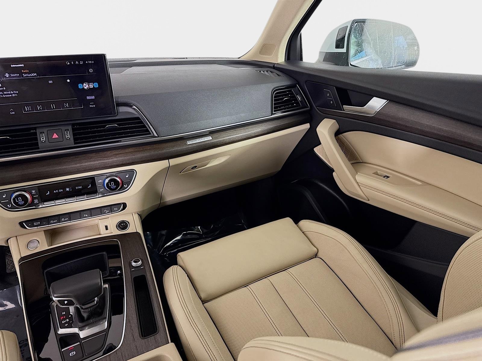 Used 2021 Audi Q5 Premium Plus w/ Premium Plus Package image 26