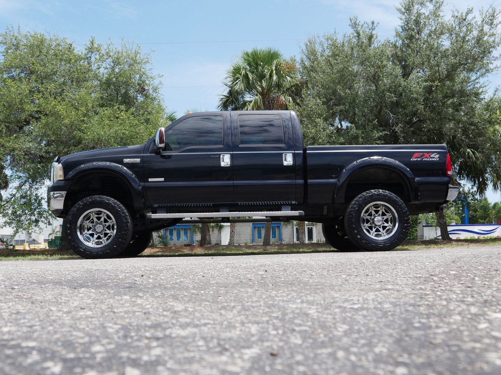 Used 2006 Ford F250 4x4 Crew Cab Super Duty image 15