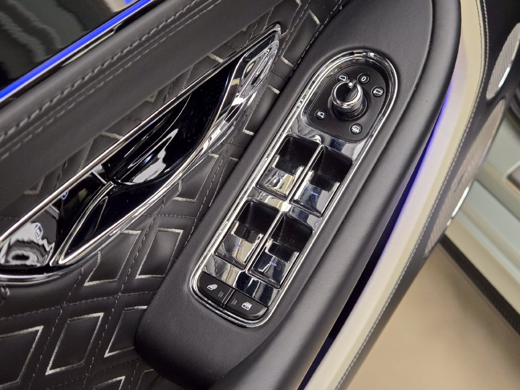 Certified 2024 Bentley Continental GT Speed AWD/4WD image 39