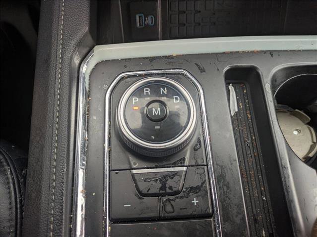 Used 2024 Ford Expedition XLT image 11