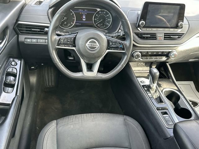 Used 2022 Nissan Altima 2.5 SV w/ SV Premium Package image 18