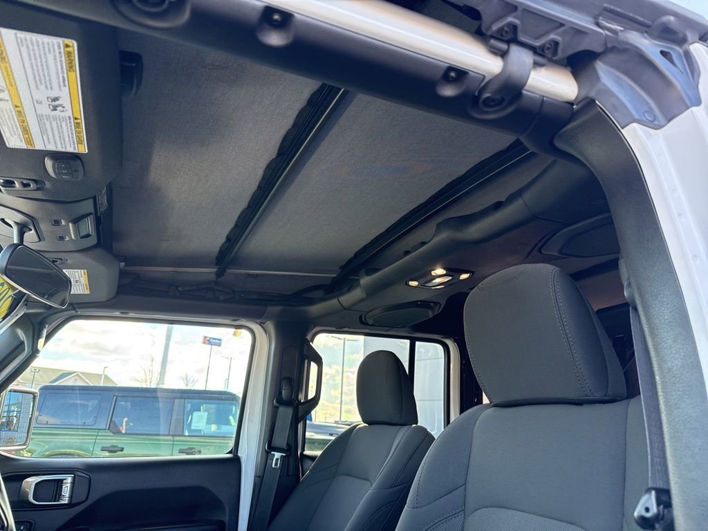 Used 2021 Jeep Wrangler Unlimited Sport image 15