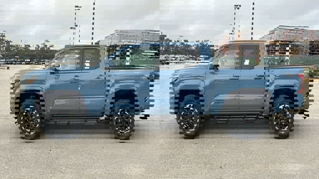 New 2026 Toyota Tacoma TRD Sport image 4