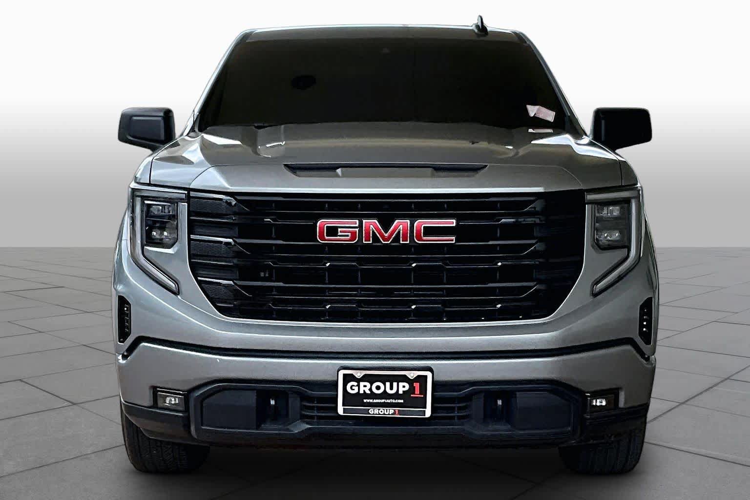 Used 2026 GMC Sierra 1500 Elevation AWD/4WD image 4