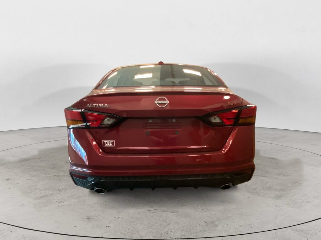 Used 2024 Nissan Altima 2.5 SR FWD image 5