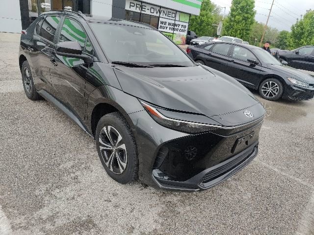 Used 2023 Toyota bZ4X XLE w/ Weather Package FWD image 27