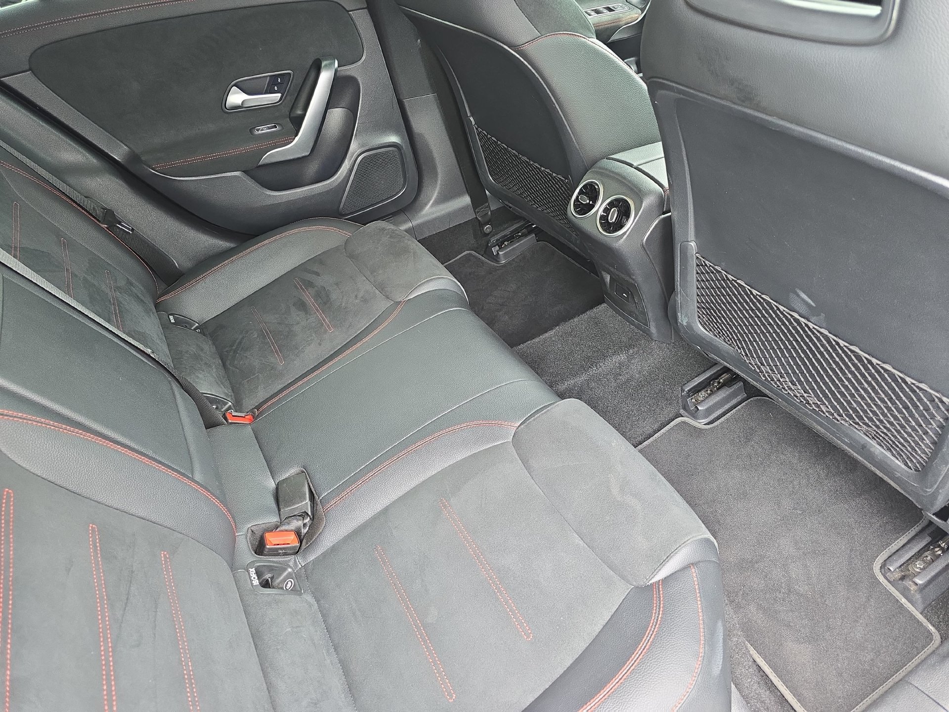 Used 2023 Mercedes-Benz CLA 250 4MATIC image 11