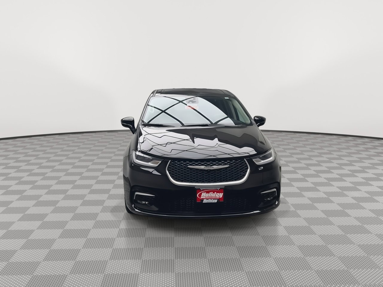 Used 2024 Chrysler Pacifica Touring-L image 34