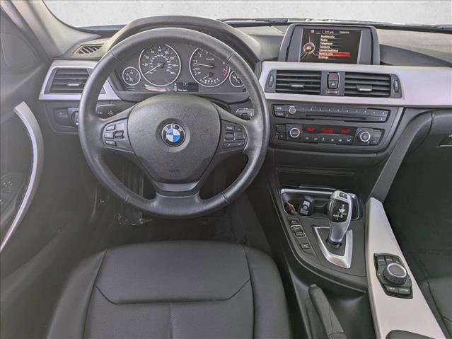 Used 2015 BMW 320i Sedan image 17