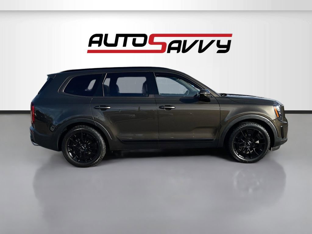 Used 2022 Kia Telluride SX w/ SX Prestige Package image 8