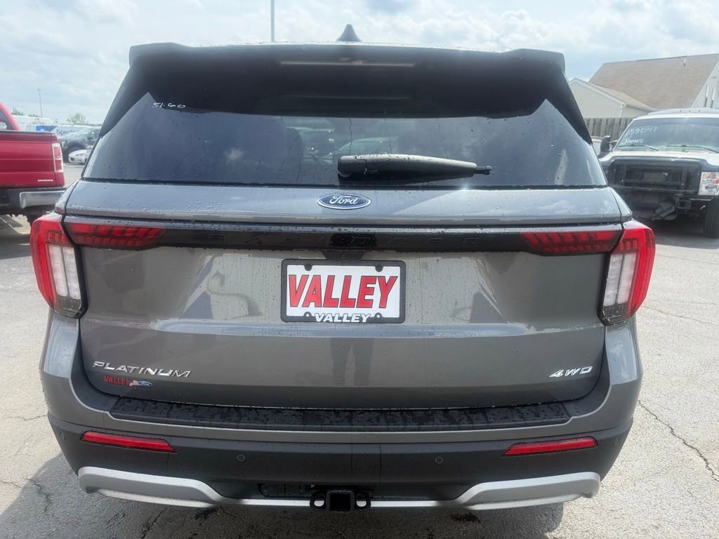 New 2026 Ford Explorer Platinum AWD/4WD image 4